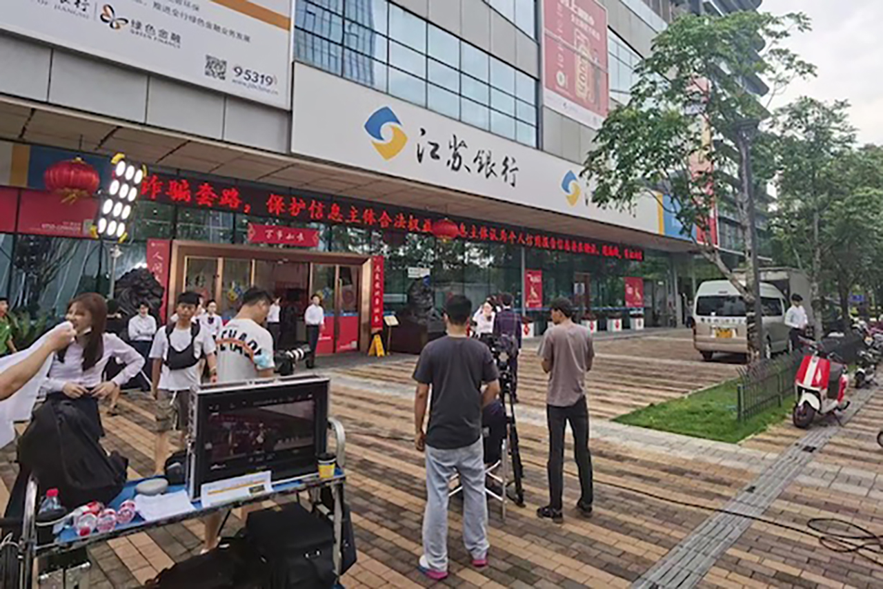 制作企業(yè)廣告宣傳片，讓企業(yè)挺立潮頭